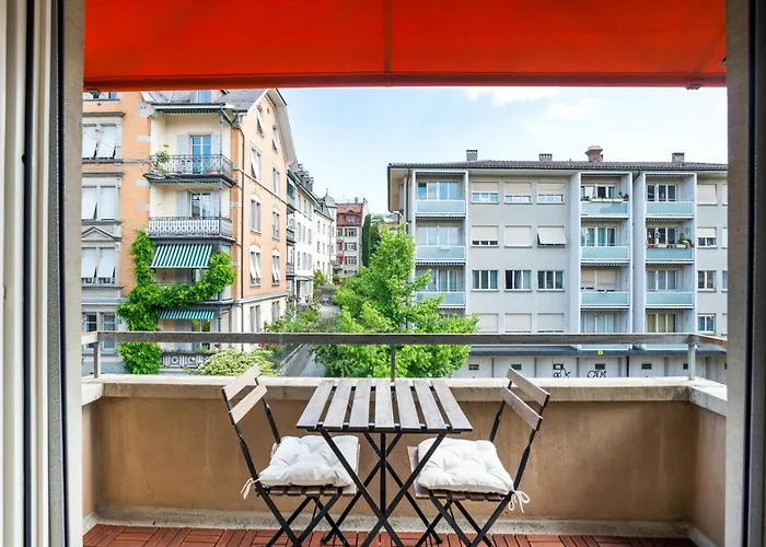 Cozy In The Heard Of Sonnegg Appartamento Zurigo