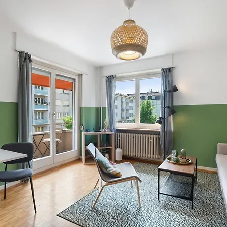 Cozy In The Heard Of Sonnegg Apartamento Zúrich