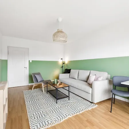 Cozy In The Heard Of Sonnegg Apartment Zurich