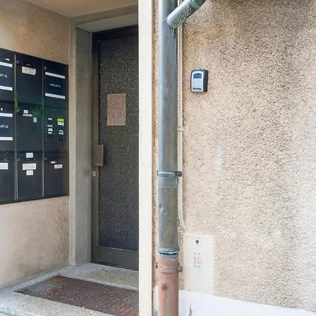 Apartment Cozy In The Heard Of Sonnegg Zurich