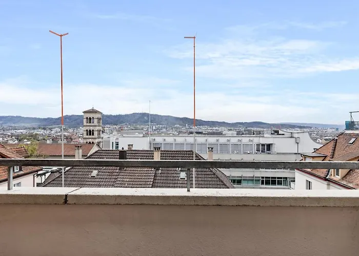 Cozy In The Heard Of Sonnegg ציריך